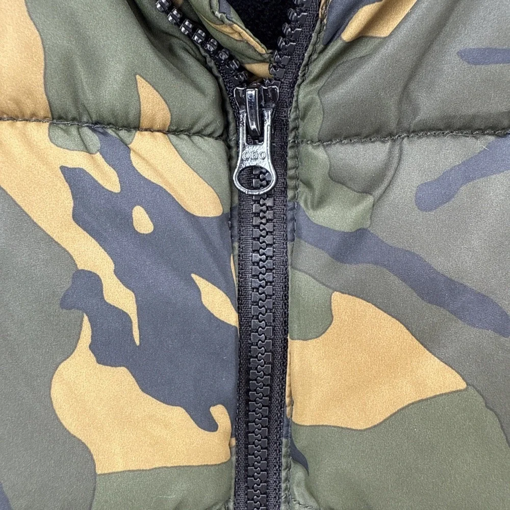 Old Navy Kids Full Zip Outdoor Puffer Jacket Camo Sleeveless Vest Size XS(5)‎